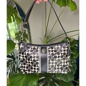 Coach White/Black Signature Leather‎ Baguette